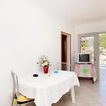 Apartment By The Sea Brna, Korcula - 147 Smokvica (Korcula)